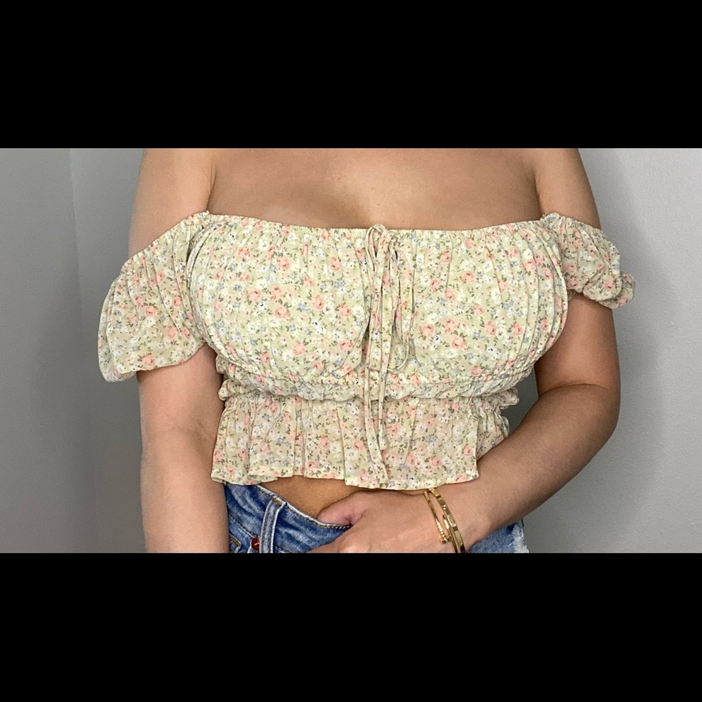 Vintage Off the shoulder shirt